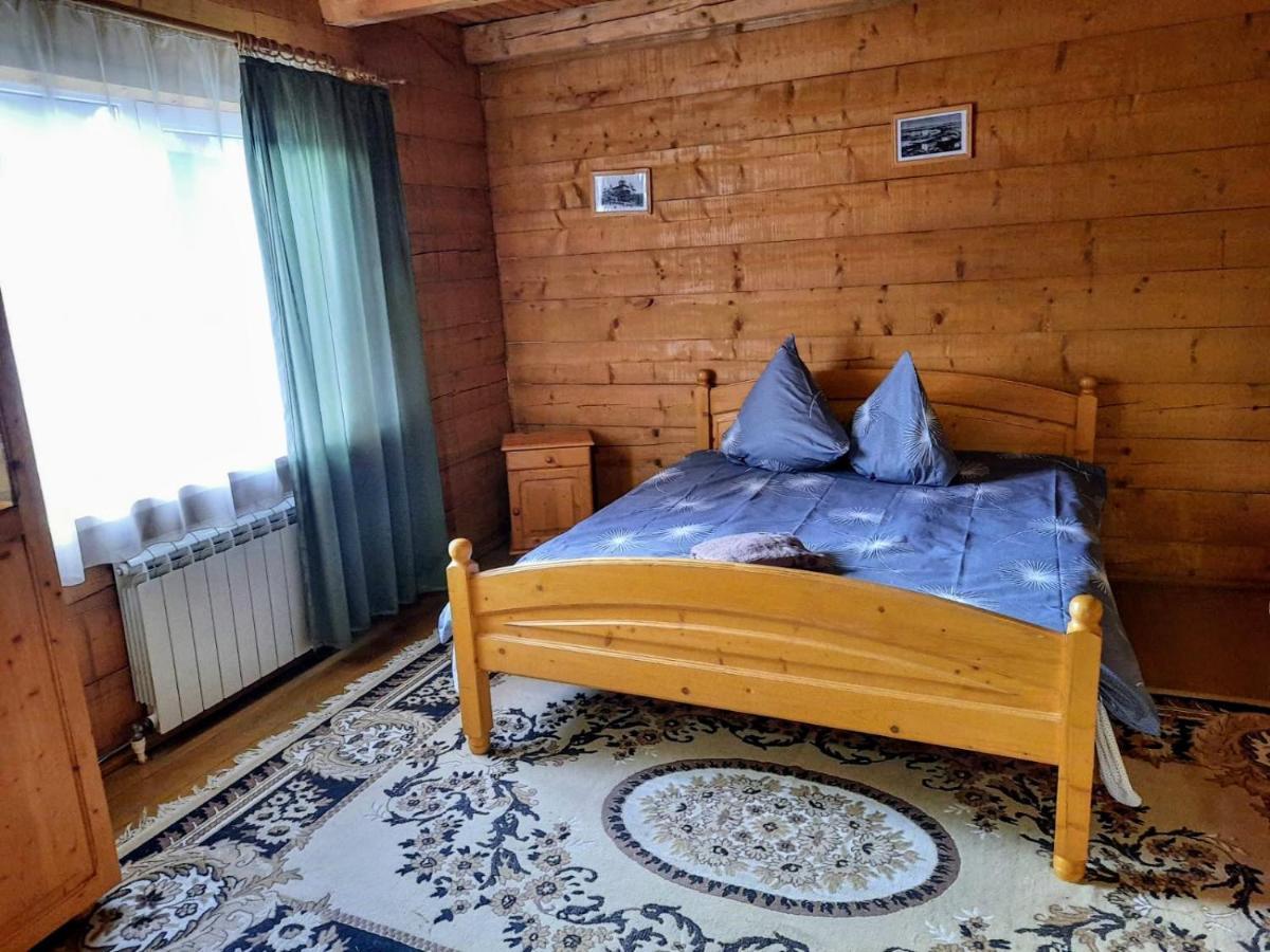 Мала Одеса Hotel Yablunytsya Exterior foto