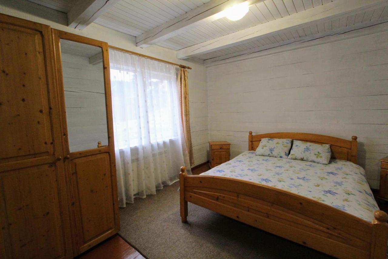 Мала Одеса Hotel Yablunytsya Exterior foto