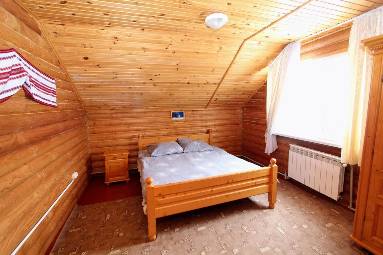 Мала Одеса Hotel Yablunytsya Exterior foto