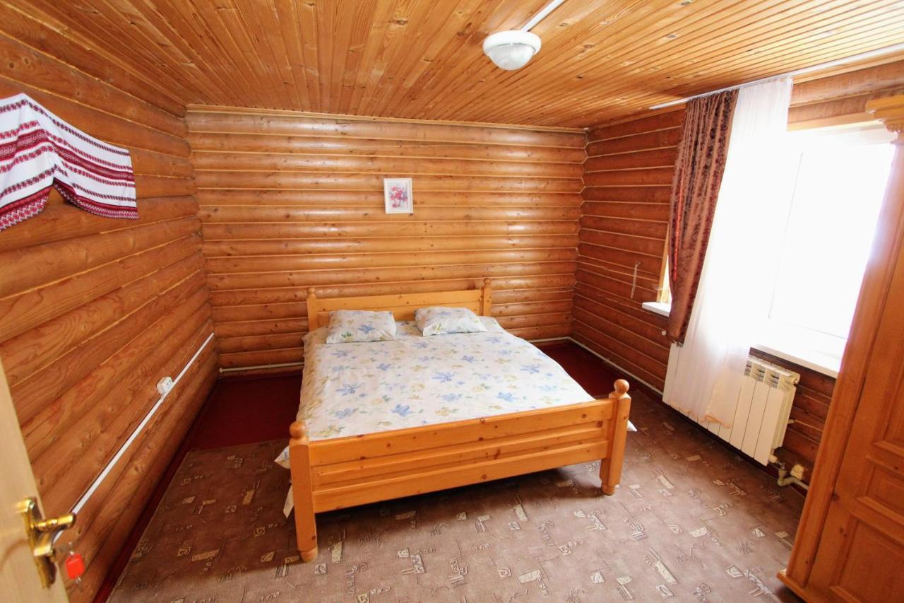 Мала Одеса Hotel Yablunytsya Exterior foto