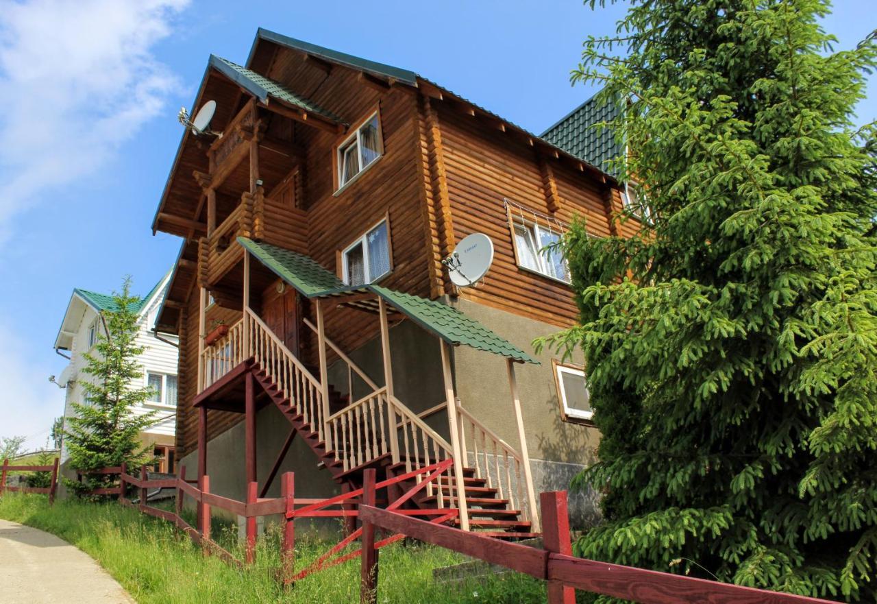 Мала Одеса Hotel Yablunytsya Exterior foto
