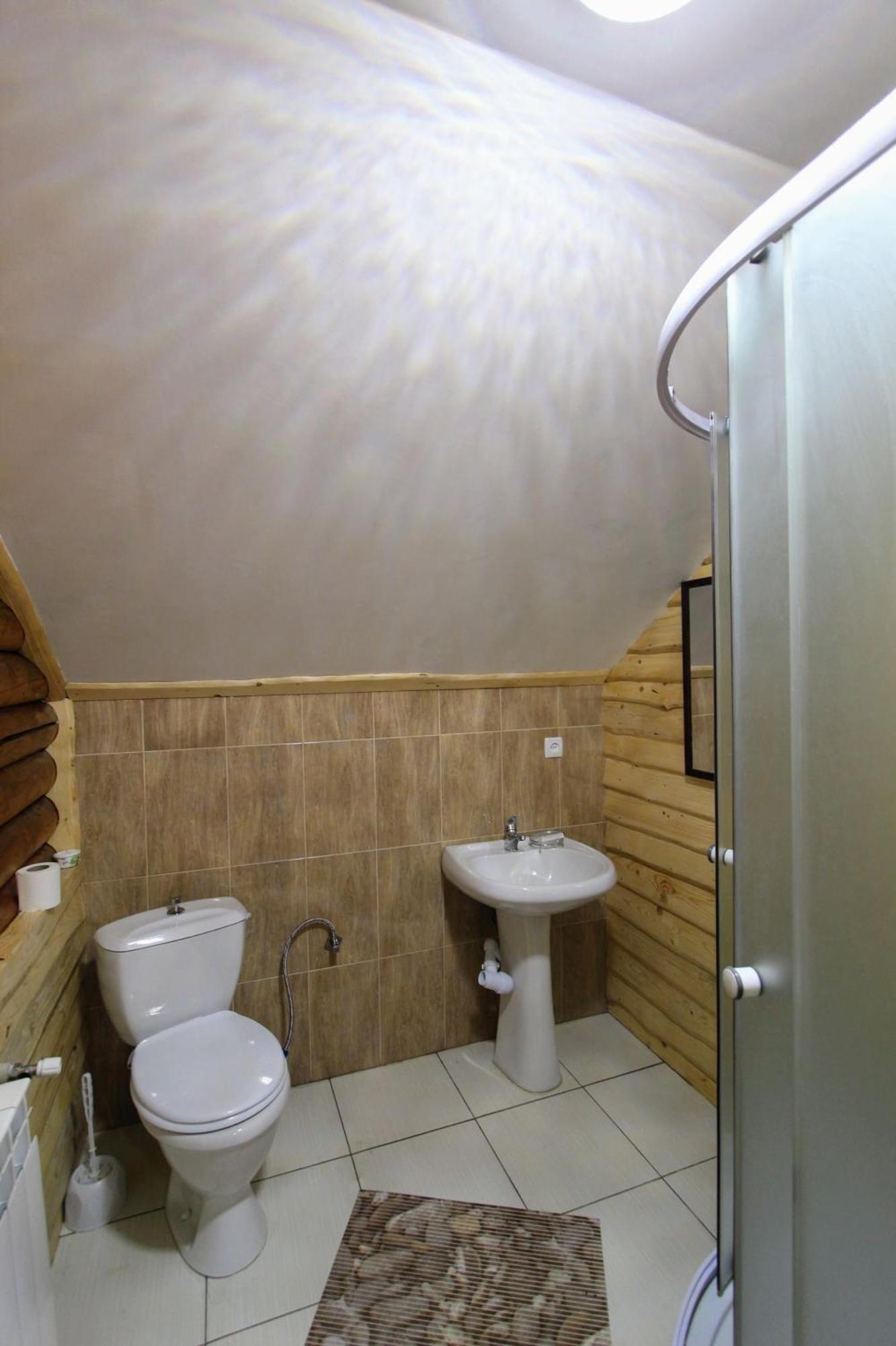 Мала Одеса Hotel Yablunytsya Exterior foto